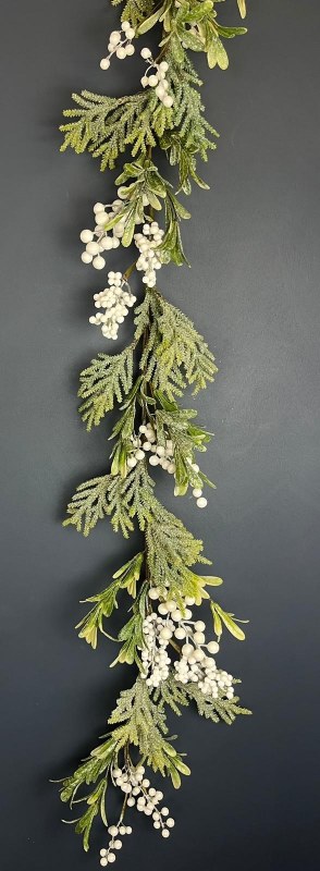 Picture of White Berry Frosted Garland 5ft