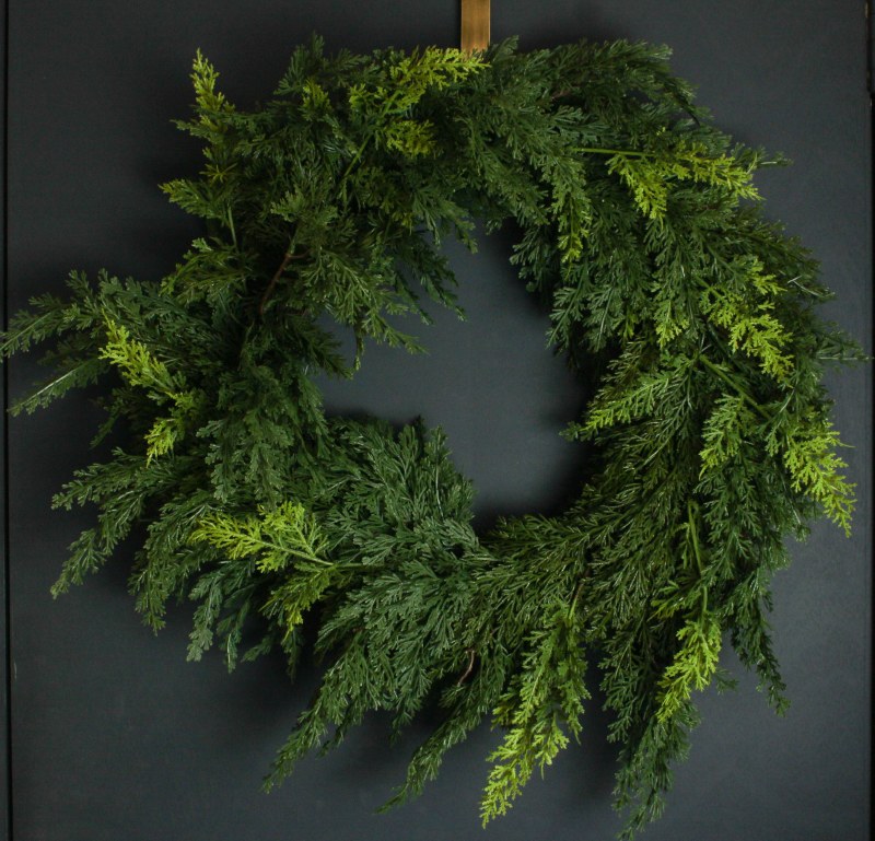 Picture of Faux Spruce Pine Wreath 55cm