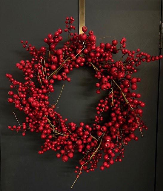 Picture of Faux Red Berry door wreath 22"