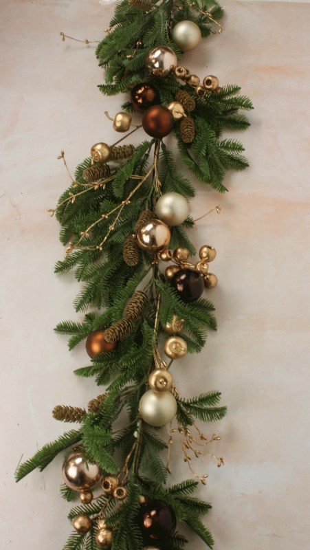 Picture of Faux Spruce Pine Garland Copper 5ft