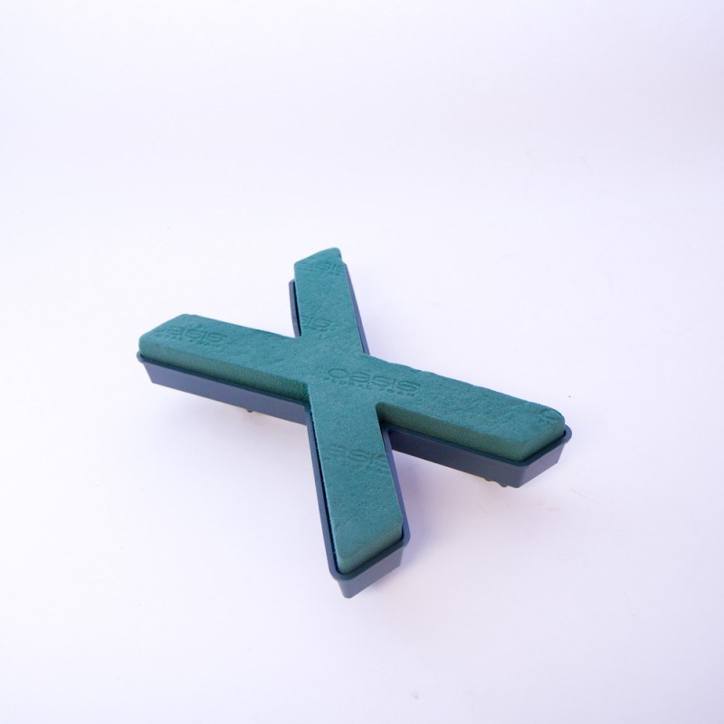 Oasis clip on foam letter X