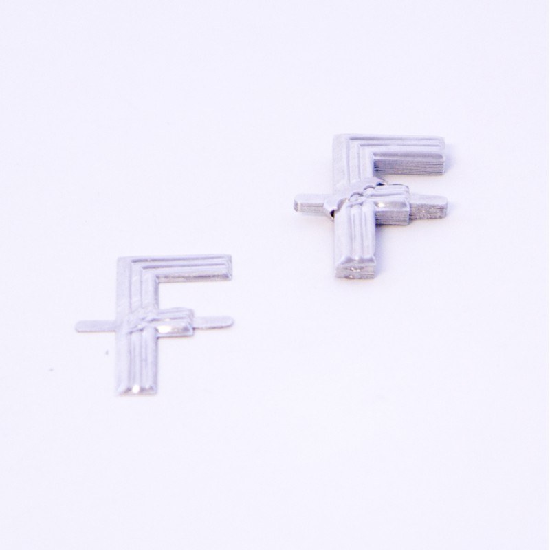 Aluminium Florist Letter F 4cm