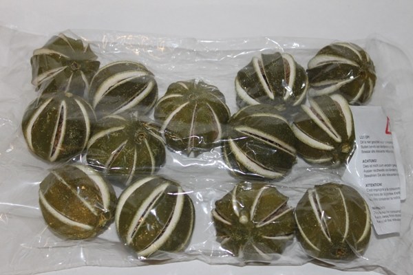 250g Dried lemon whole green