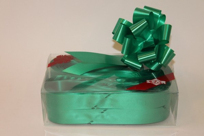 Box of 30 Emerald ribbon pull bows 31mm P-07