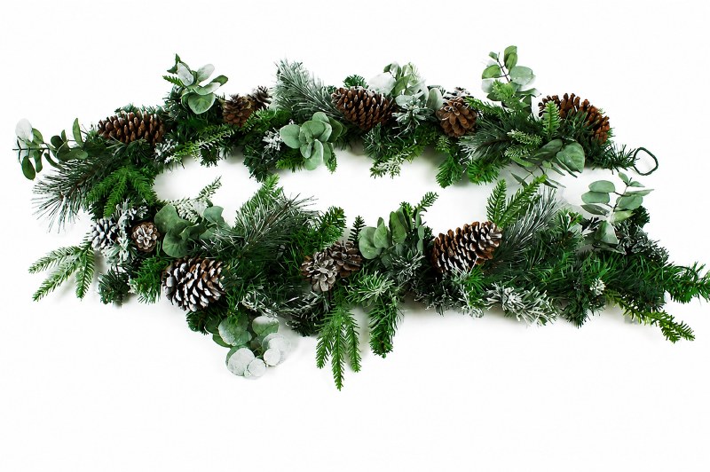 Christmas Pine Cone/Eucalyptus Garland 6ft