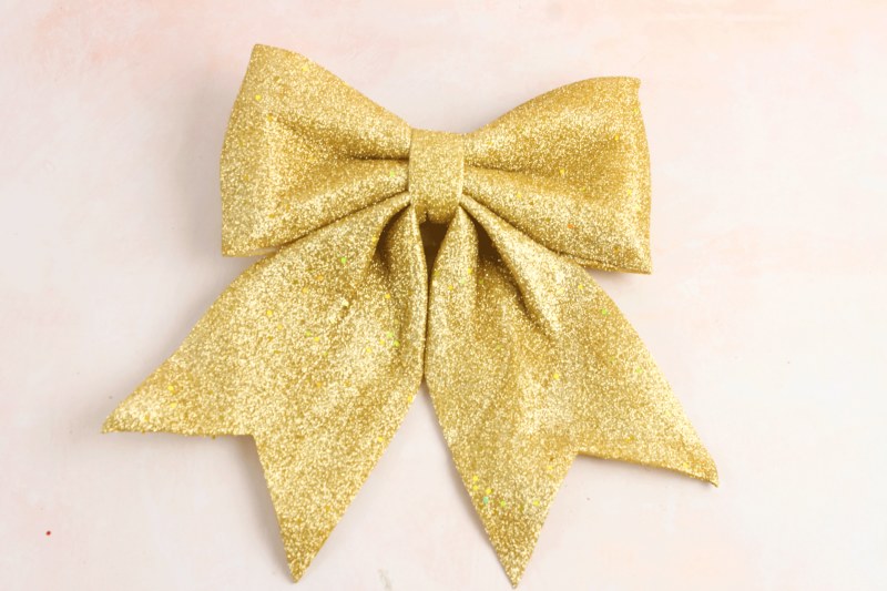 Picture of CHRISTMAS BOW GOLD 25CMX30CM