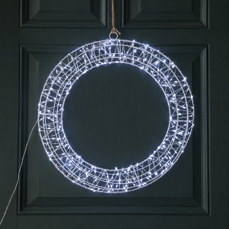 Light Up Christmas Wreath 46cm