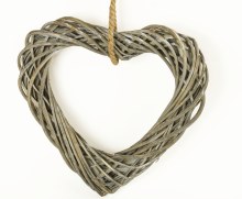 Wicker Heart Grey Wash 30cm