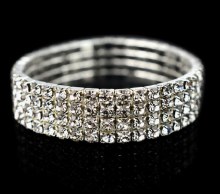 DIAMANTE CORSAGE X 4 STRAND DIAMANTE CORSAGE X 4 STRAND