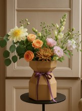 Additional picture of Gathered Florist Vase/bouquet box Large Natural x 10
