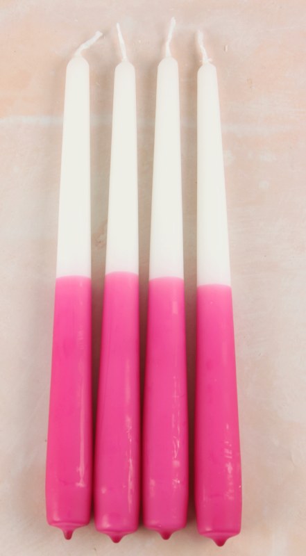 Taper Candle white/ Fuchsia x4 250mm x 23mm