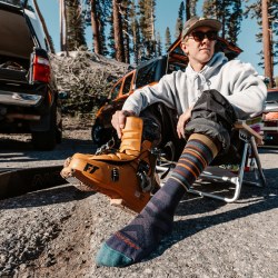 Additional picture of Snowpack Over-the-Calf Midweight Ski & Snowboard Sock Blackberry MD
