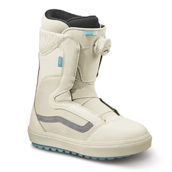 lightweight snowboard boots