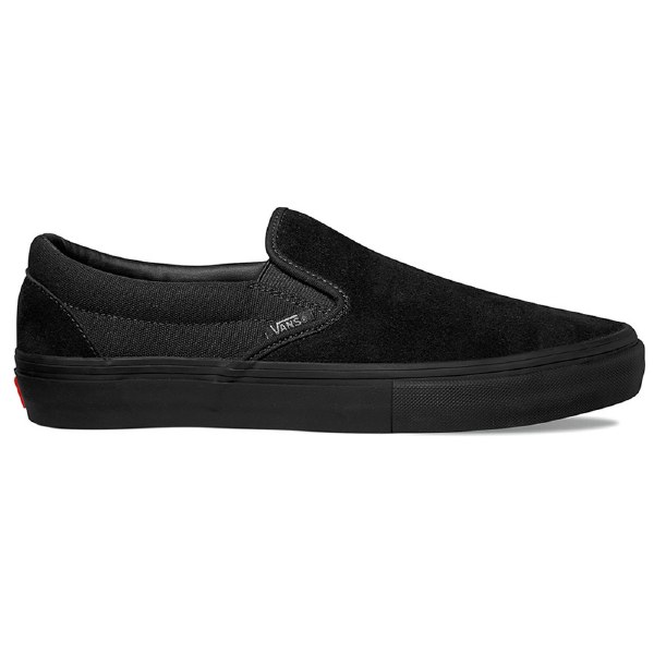 vans slip on blackout