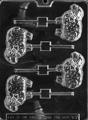 Country Lamb Lolly Mold