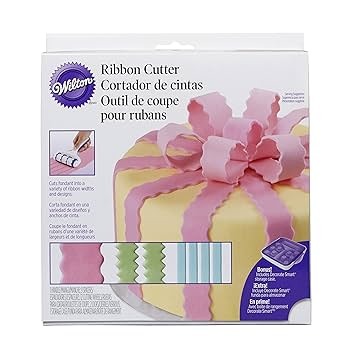 24 PC Fondant Ribbon Cutter Set