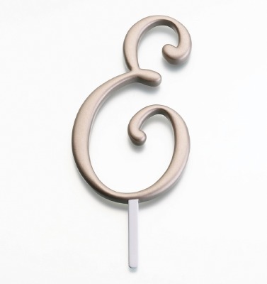 Monogram Gold E