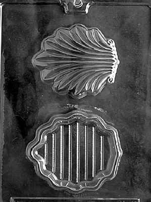 Shell Pour Box