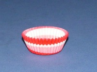 3/4" X 1-3/8" Red Swirl Baking Cups 500 Count