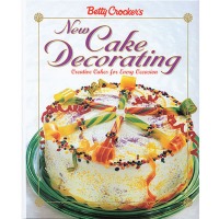 Betty Crocker New Cake Decorating Book