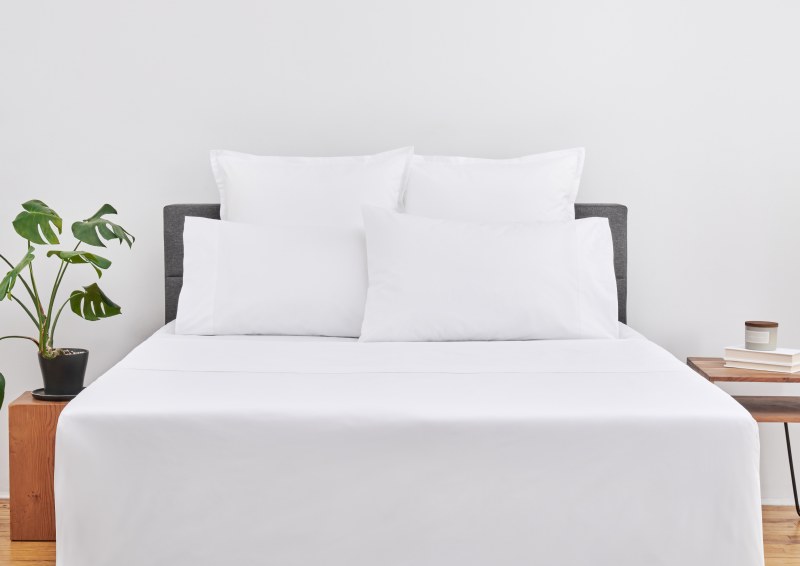 Percale Deluxe Fitted Sheet - Queen - White