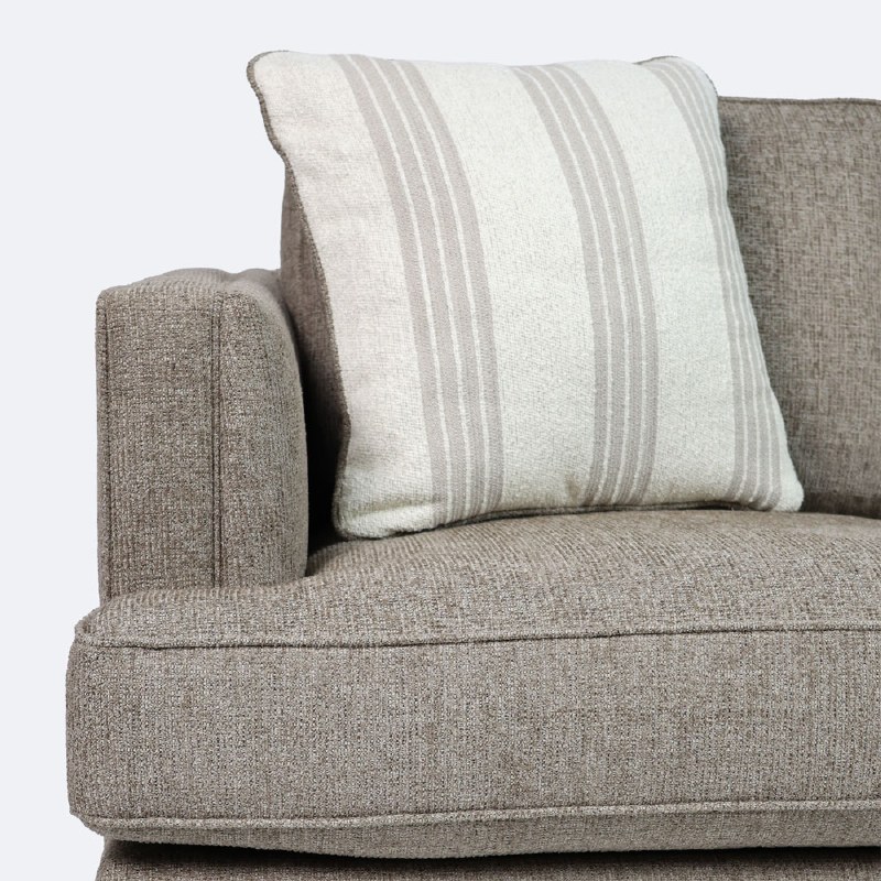 Halston Loveseat - Cappuccino
