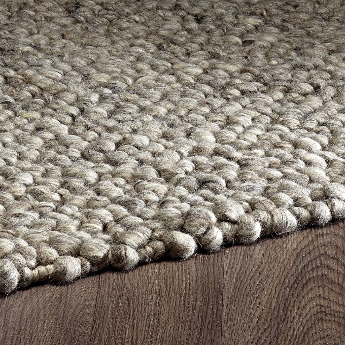 Pandora Handmade Rug 2'x3'
