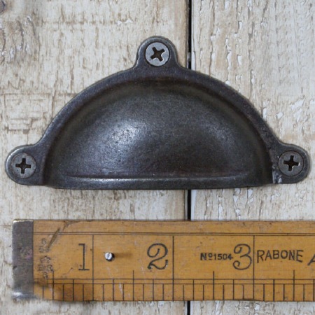 The Royal Drawer Pull Waxed Cast Iron