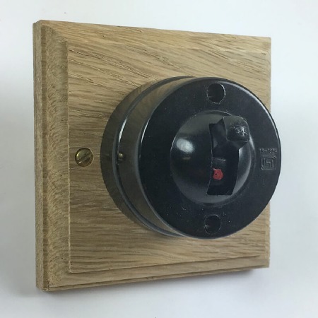 Vintage Bakelite Dolly Light Switch