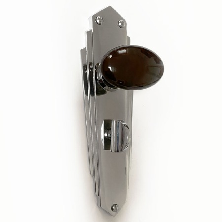 Bakelite Smooth Oval Door Knobs Walnut on Empire Bathroom Plates Chrome