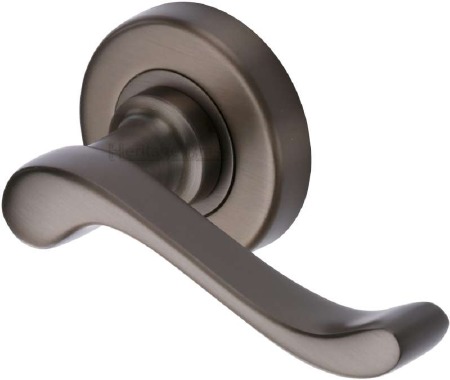 Heritage Bedford Round Rose Door Handles V3010 Matt Bronze Lacq