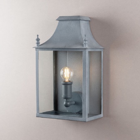 Blenheim Coach Lamp Small Zinc