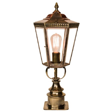 Chelsea Short Pillar Lantern Renovated Brass