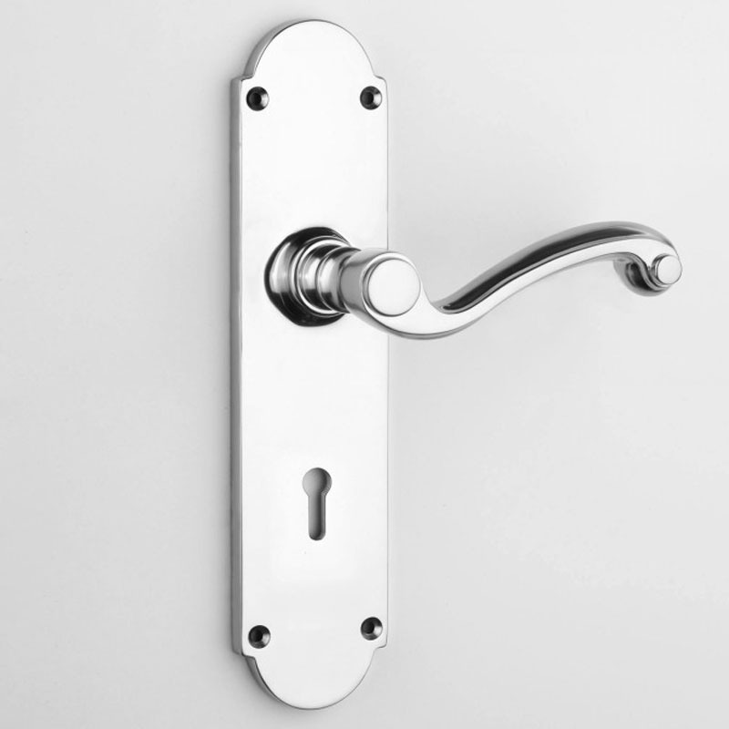 Aston Victorian Lock Door Handle Polished Chrome Broughtons Lighting And Ironmongery 1439