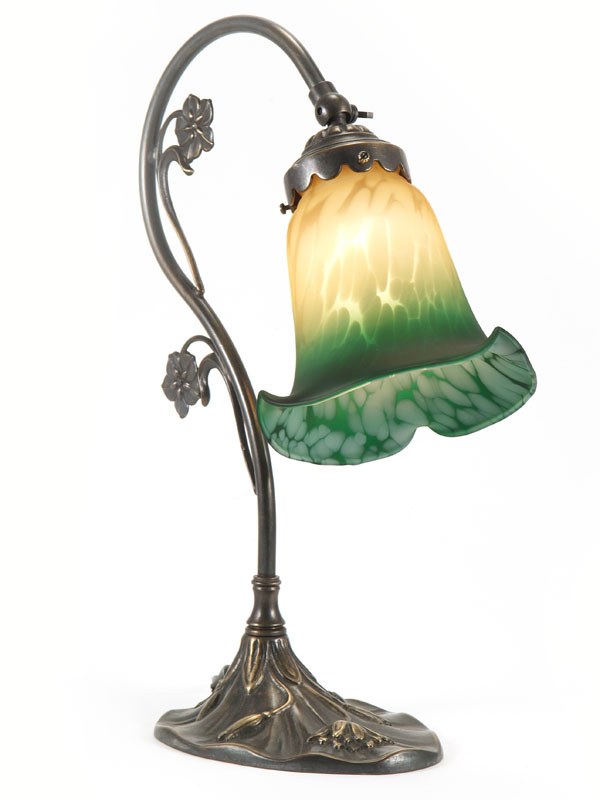 Art nouveau store lily lamp