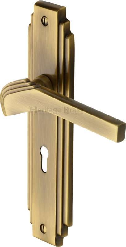 Heritage Tiffany Door Lock Handles Tif5200 Antique Brass Lacquered