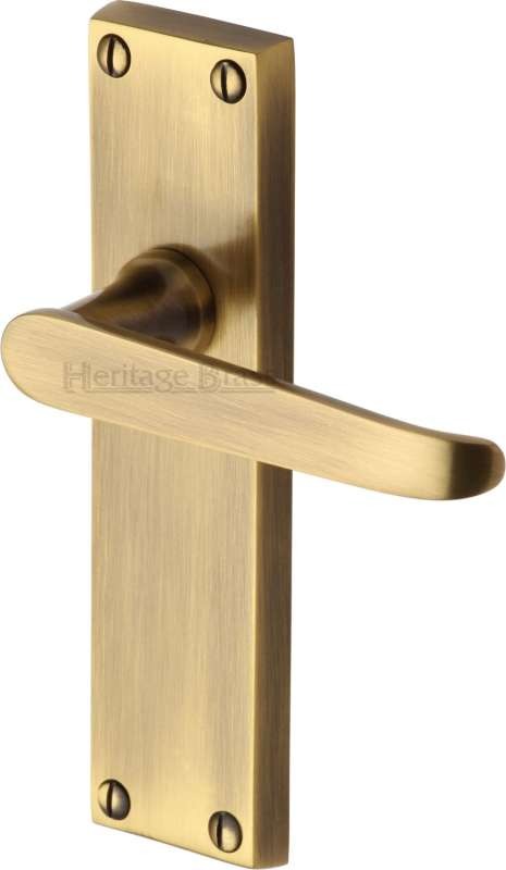 Heritage Victoria Latch Door Handles V3913 Antique Brass Lacquered Broughtons Lighting 8433