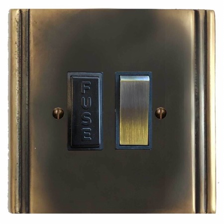 Plaza Switched Fused Spur Dark Antique Relief