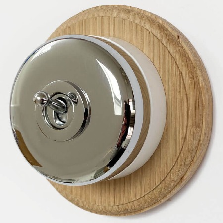 Round Dolly Light Switch 1 Gang Polished Chrome White Base