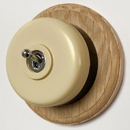 Round Dolly Light Switch 1 Gang Stone Black Base
