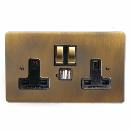 Victorian Switched Socket 2 Gang USB Antique Brass Lacquered
