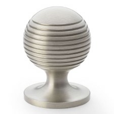 Caesar Cupboard Knob 32mm Satin Nickel