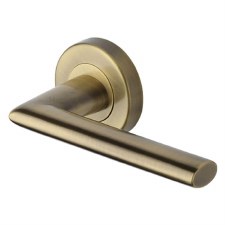 Heritage Admiralty Door Handle V2355 Antique Brass