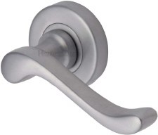 Heritage Bedford Round Rose Door Handles V3010 Satin Chrome Heritage Bedford Round Rose Door Handles V3010 Satin Chrome