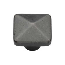 Heritage Pyramid Cabinet Knob RDB390 32mm Rustic Dark Bronze Heritage Pyramid Cabinet Knob RDB390 32mm Rustic Dark Bronze
