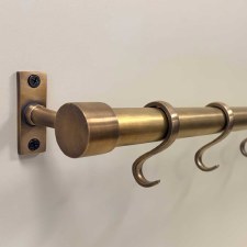 The Kirby Kitchen 1" Utility Rail 110cm Antique Satin Brass