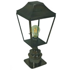 Knightsbridge Outdoor Pillar Lamp Short Antique Brass