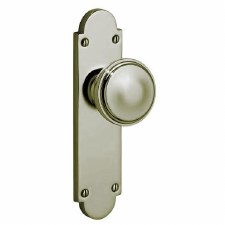 Constable 603 Door Knob On Latch Plate Polished Nickel