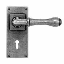 Finesse Derwent Door Handles Jesmond Plate FD094 Solid Pewter
