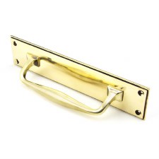 Additional picture of From The Anvil Art Deco Pull Handle on Backplate Small Aged Brass